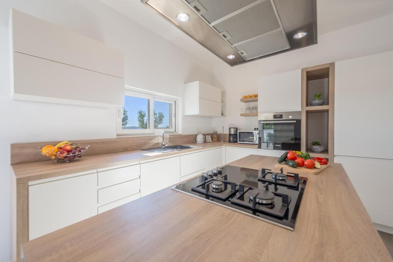 Experience Only The Best - House Kamber Biograd Na Moru Exteriör bild
