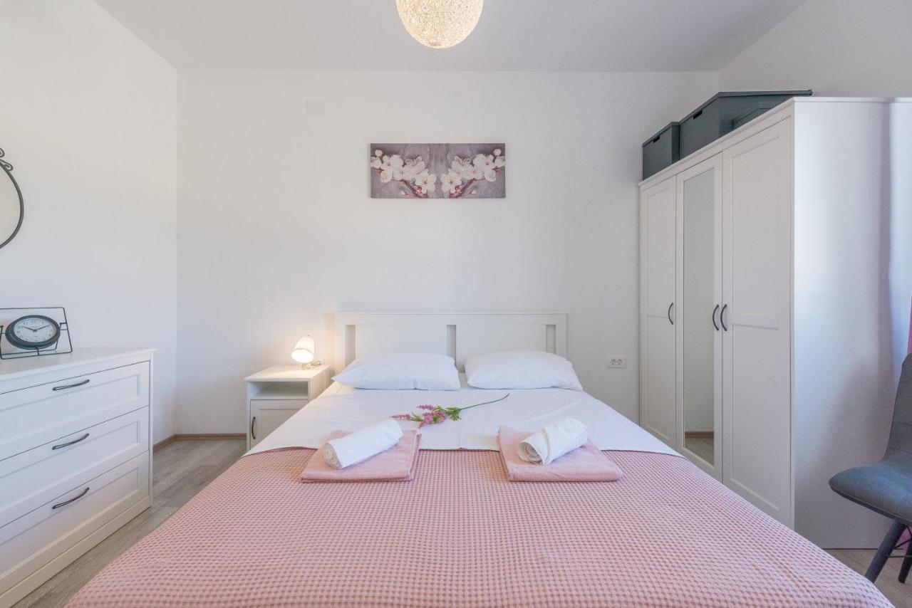 Experience Only The Best - House Kamber Biograd Na Moru Exteriör bild