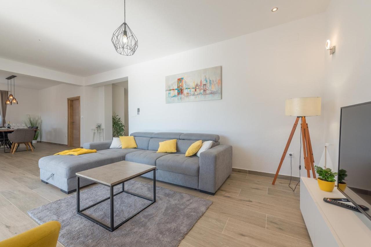 Experience Only The Best - House Kamber Biograd Na Moru Exteriör bild