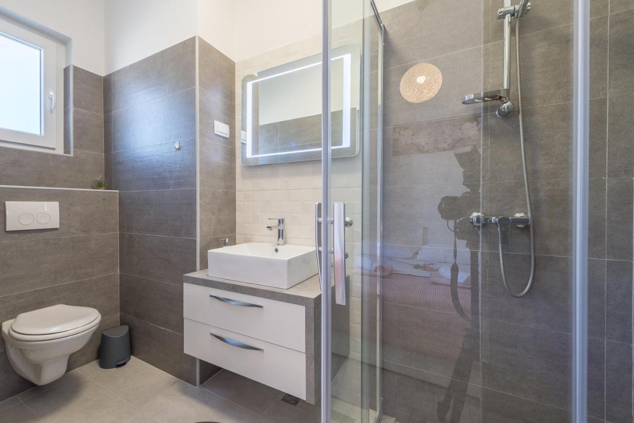Experience Only The Best - House Kamber Biograd Na Moru Exteriör bild