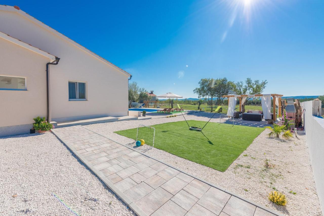 Experience Only The Best - House Kamber Biograd Na Moru Exteriör bild